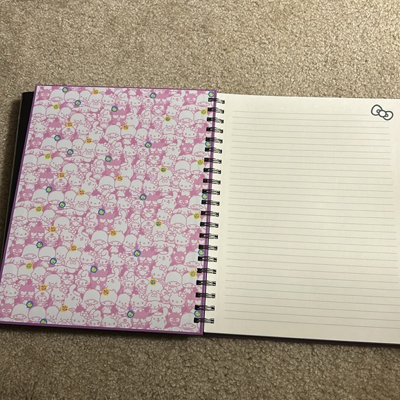 Hello kitty Notebooks - Picture 3 of 6